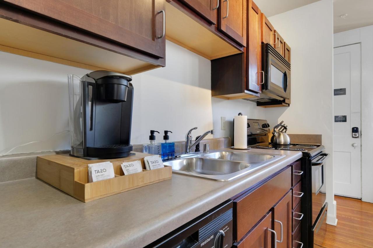 Apartment With King Bed In Downtown Louisville Exterior foto